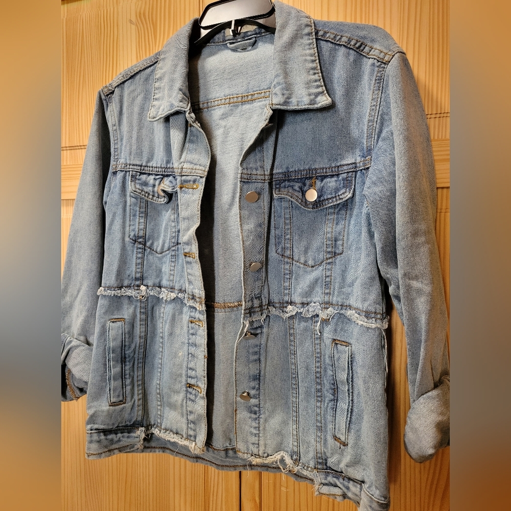 Roolee Stylish Light Blue Denim Jacket
